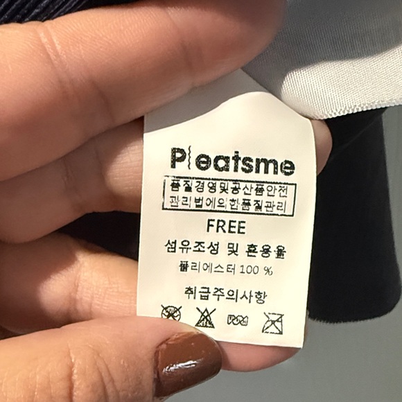 Navy Sweater - Picture 3 of 6